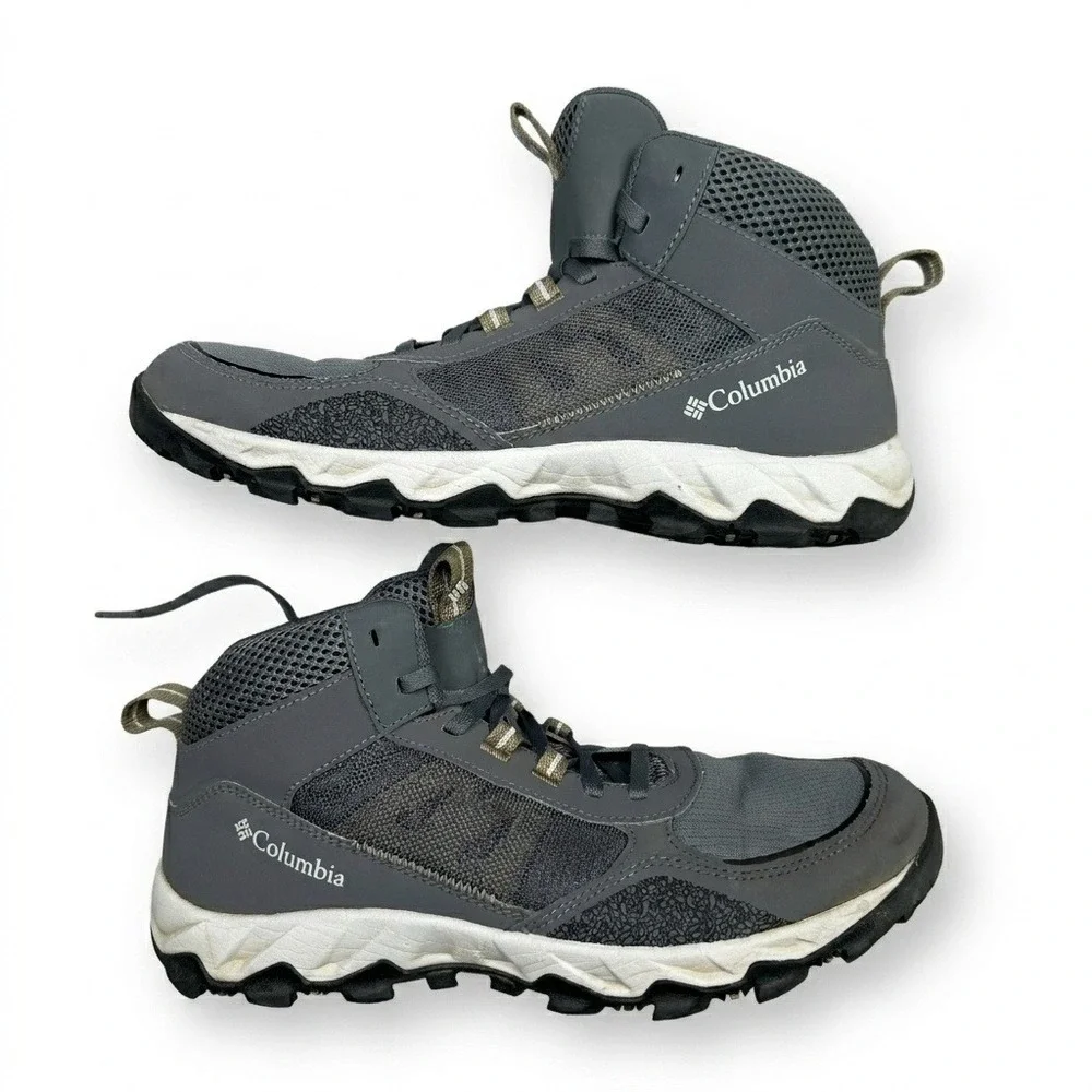Columbia Techlite Mens Hiking Boots Size 10 Grey BM0163-053 